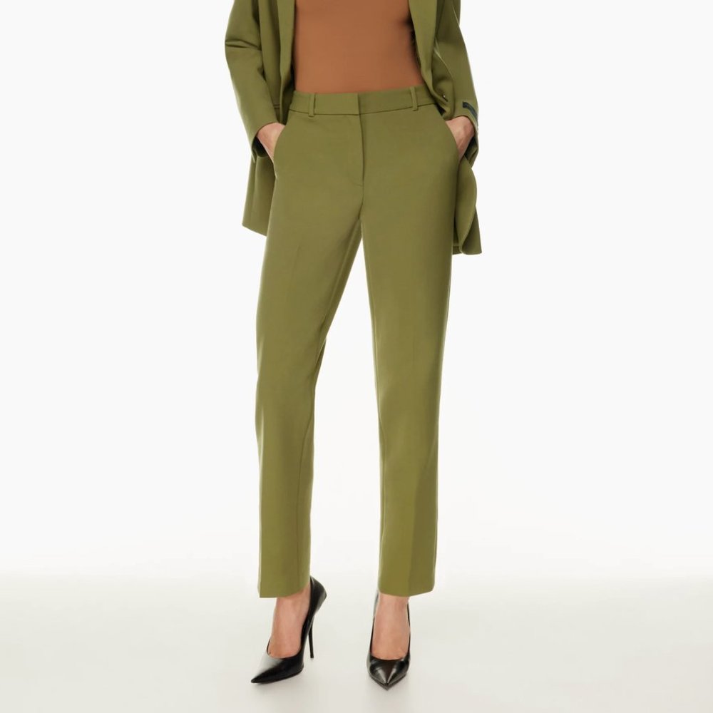 [NWT] Aritzia Babaton Command Pant in Fen Green Size 4